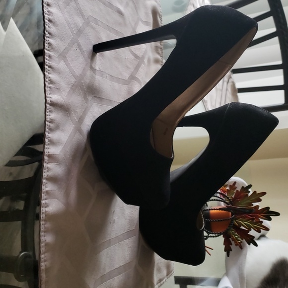 Platform heels - Picture 3 of 4
